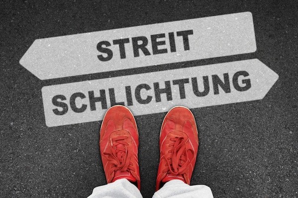 Link zur OS-Streitplattform muss vorhanden und anklickbar sein